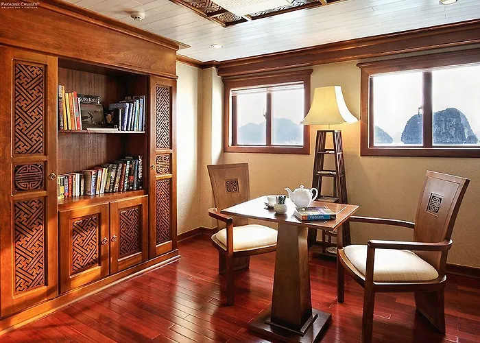 Paradise Peak Cruise  Ha Long