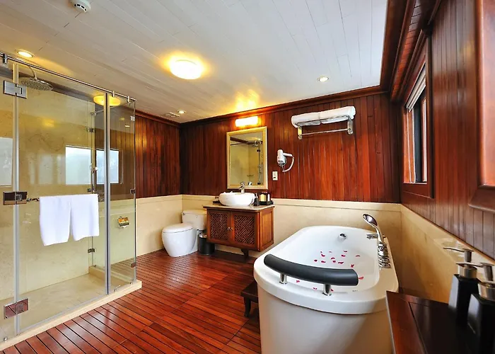  Paradise Peak Cruise 5*