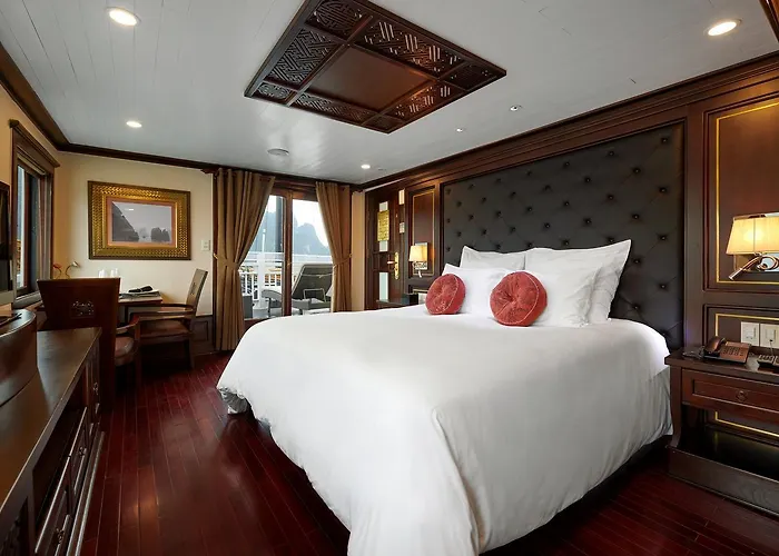 Paradise Peak Cruise Ha Long
